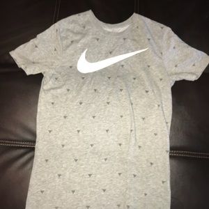 Nike basketball shirt